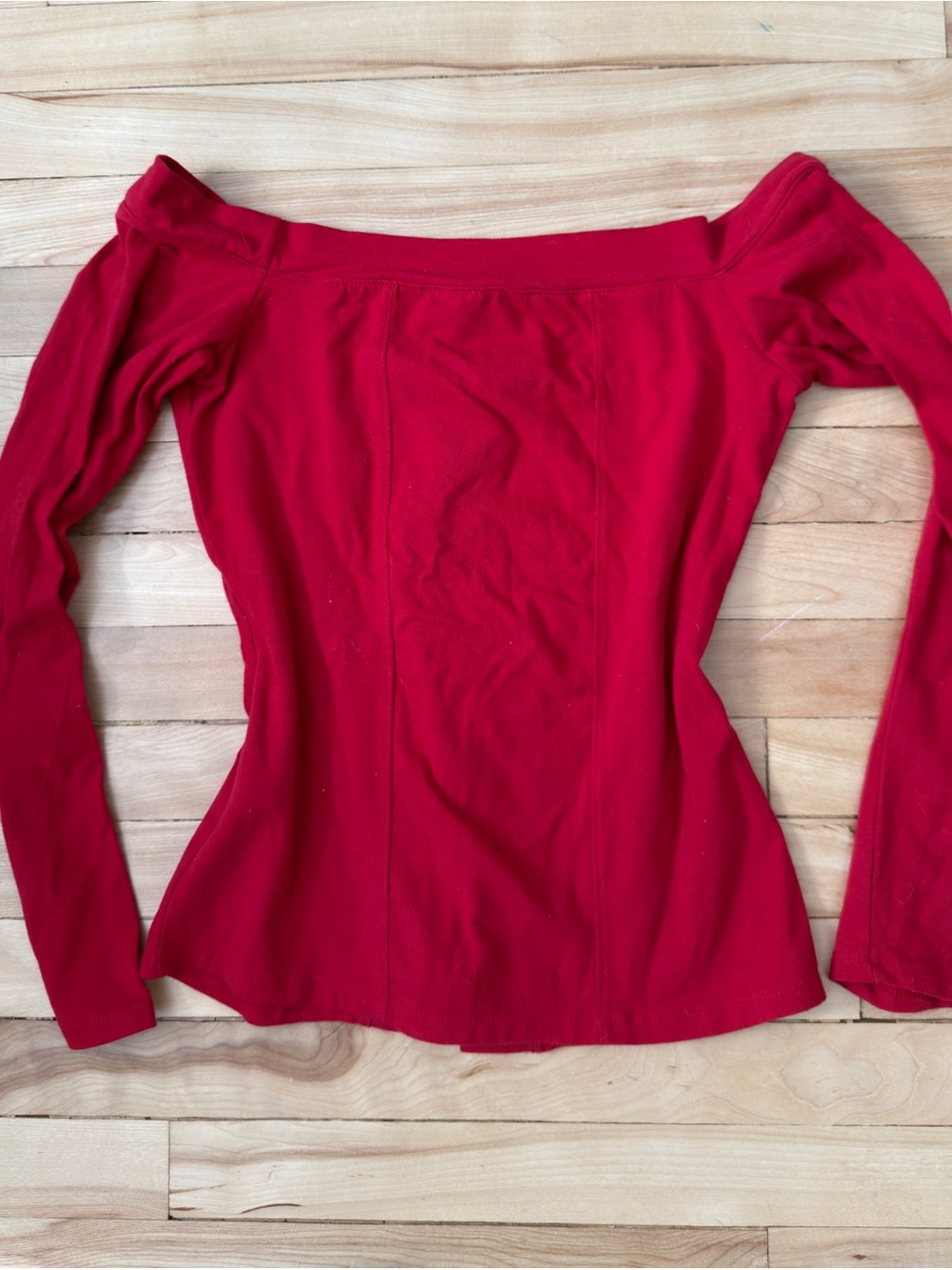 GUESS Red Lace-Up Off Shoulder Top Size Small - Picture 4 of 5